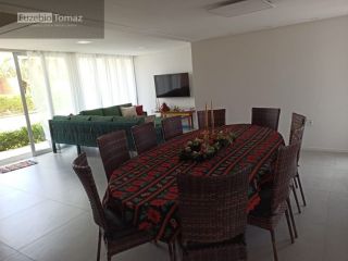 Temporada de luxo a beira mar