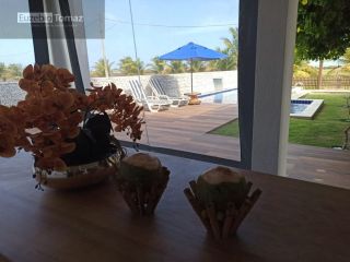 Temporada de luxo a beira mar