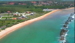 Terreno pé na areia em sonho verde