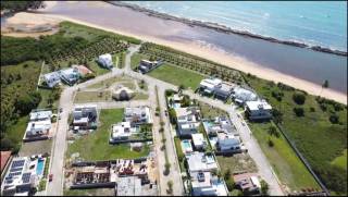 Terreno pé na areia em sonho verde