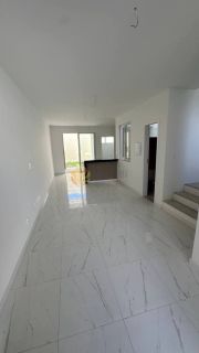 Casa à venda no bairro Atalaia, Aracaju