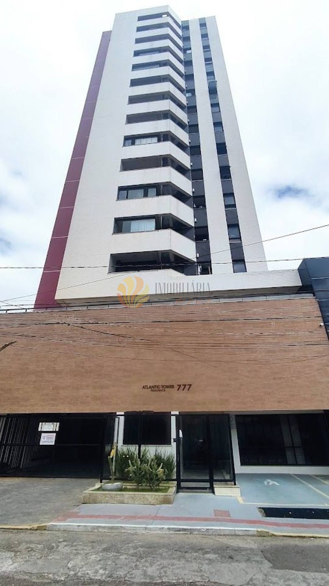 Apartamento à venda no Atlantic Tower, bairro Atalaia