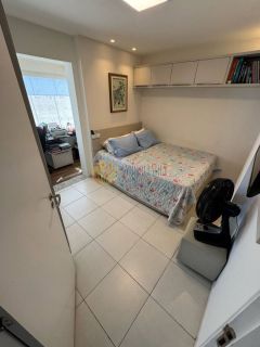 Apartamento à venda no Atlantic Tower, bairro Atalaia