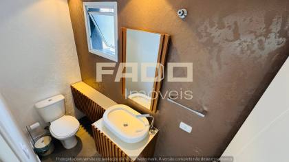 Casa de luxo com 3 suítes e piscina em Santa Felicidade - 353m² - R$ 2.850.000,00