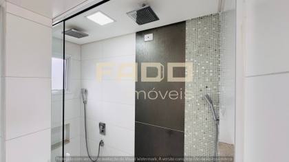 Casa de luxo com 3 suítes e piscina em Santa Felicidade - 353m² - R$ 2.850.000,00