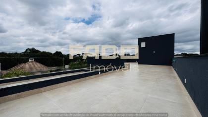 Casa de luxo com 3 suítes e piscina em Santa Felicidade - 353m² - R$ 2.850.000,00
