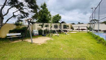 Casa de luxo com 3 suítes e piscina em Santa Felicidade - 353m² - R$ 2.850.000,00
