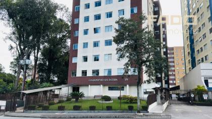 Oportunidade no Novo Mundo! Apartamento com 3 Quartos à Venda no Edifício Atlântida – Curitiba/PR