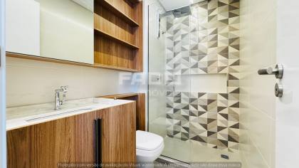 Studio mobiliado no Centro de Curitiba — 22 m², rooftop com piscina — R$ 2.700/mês