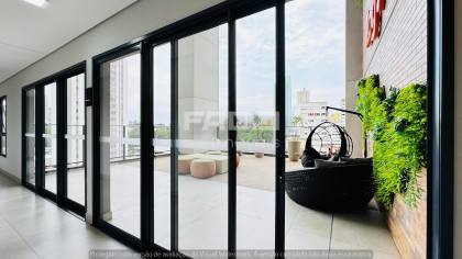 Studio mobiliado no Centro de Curitiba — 22 m², rooftop com piscina — R$ 2.700/mês