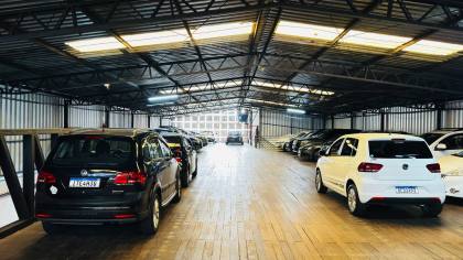 Studio mobiliado no Centro de Curitiba — 22 m², rooftop com piscina — R$ 2.700/mês