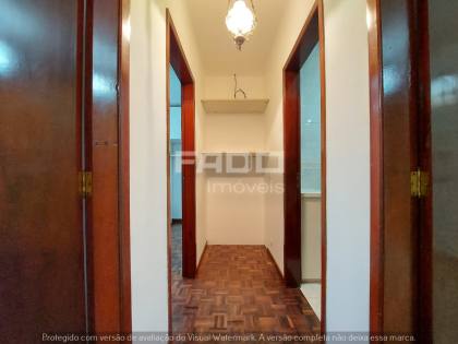 Casa térrea para alugar em Uberaba (Curitiba/PR) — R$ 2.500/mês