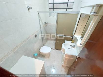 Casa térrea para alugar em Uberaba (Curitiba/PR) — R$ 2.500/mês