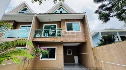 Sobrado Triplex à venda no Uberaba – 169m², ático amplo e 3 quartos – R$ 769.000
