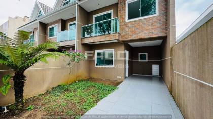 Sobrado Triplex à venda no Uberaba – 169m², ático amplo e 3 quartos – R$ 769.000