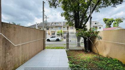 Sobrado Triplex à venda no Uberaba – 169m², ático amplo e 3 quartos – R$ 769.000