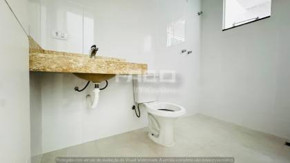 Sobrado Triplex à venda no Uberaba – 169m², ático amplo e 3 quartos – R$ 769.000