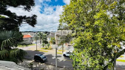 Sobrado Triplex à venda no Uberaba – 169m², ático amplo e 3 quartos – R$ 769.000