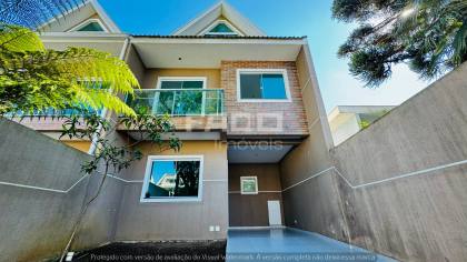 Sobrado Triplex à venda no Uberaba – 169m², ático amplo e 3 quartos – R$ 769.000