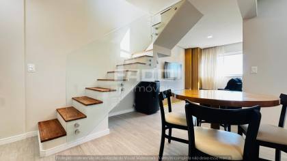 Apartamento Cobertura mobiliada à venda no Santa Cândida, Curitiba — 3 quartos, 2 suítes e vista livre - R$ 699.000