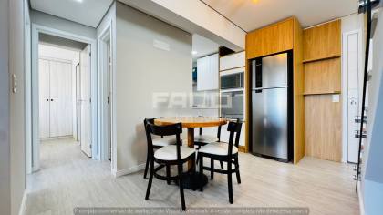 Apartamento Cobertura mobiliada à venda no Santa Cândida, Curitiba — 3 quartos, 2 suítes e vista livre - R$ 699.000