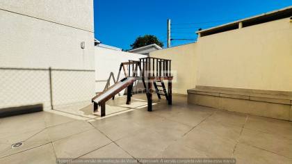 Apartamento Cobertura mobiliada à venda no Santa Cândida, Curitiba — 3 quartos, 2 suítes e vista livre - R$ 699.000