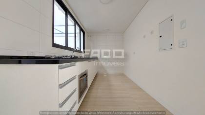 Sobrado com 3 quartos para alugar, 111 m² por R$ 5.000,00/mês - Jardim das Américas - Curitiba/PR