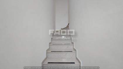 Sobrado com 3 quartos para alugar, 111 m² por R$ 5.000,00/mês - Jardim das Américas - Curitiba/PR