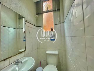 Sala Comercial à Venda no Centro de Curitiba - 41m² - Edifício Affonso Camargo