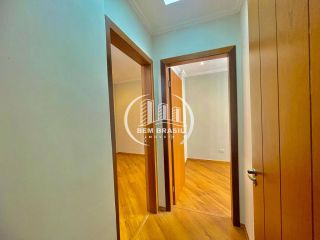 Sala Comercial à Venda no Centro de Curitiba - 41m² - Edifício Affonso Camargo