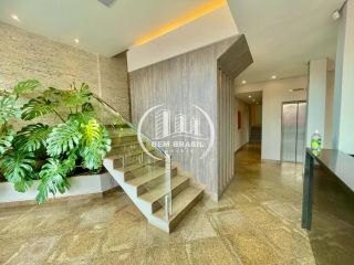 Sala Comercial à Venda no Centro de Curitiba - 41m² - Edifício Affonso Camargo