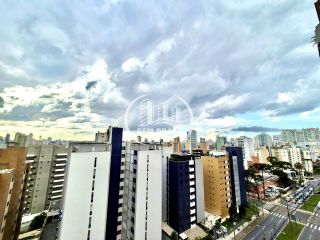 Apartamento de 1 dormitório com vaga de garagem no Batel