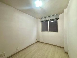 Apartamento de 1 dormitório com vaga de garagem no Batel