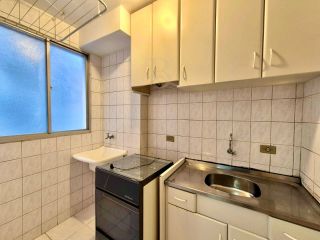 Apartamento de 1 dormitório com vaga de garagem no Batel