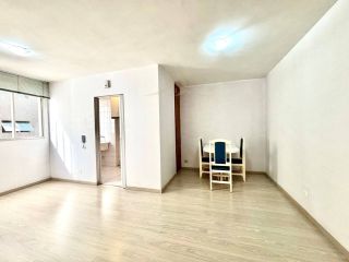 Apartamento de 1 dormitório com vaga de garagem no Batel