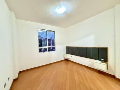 Apartamento 3 quartos com suíte no Edifício Virginia Augusta