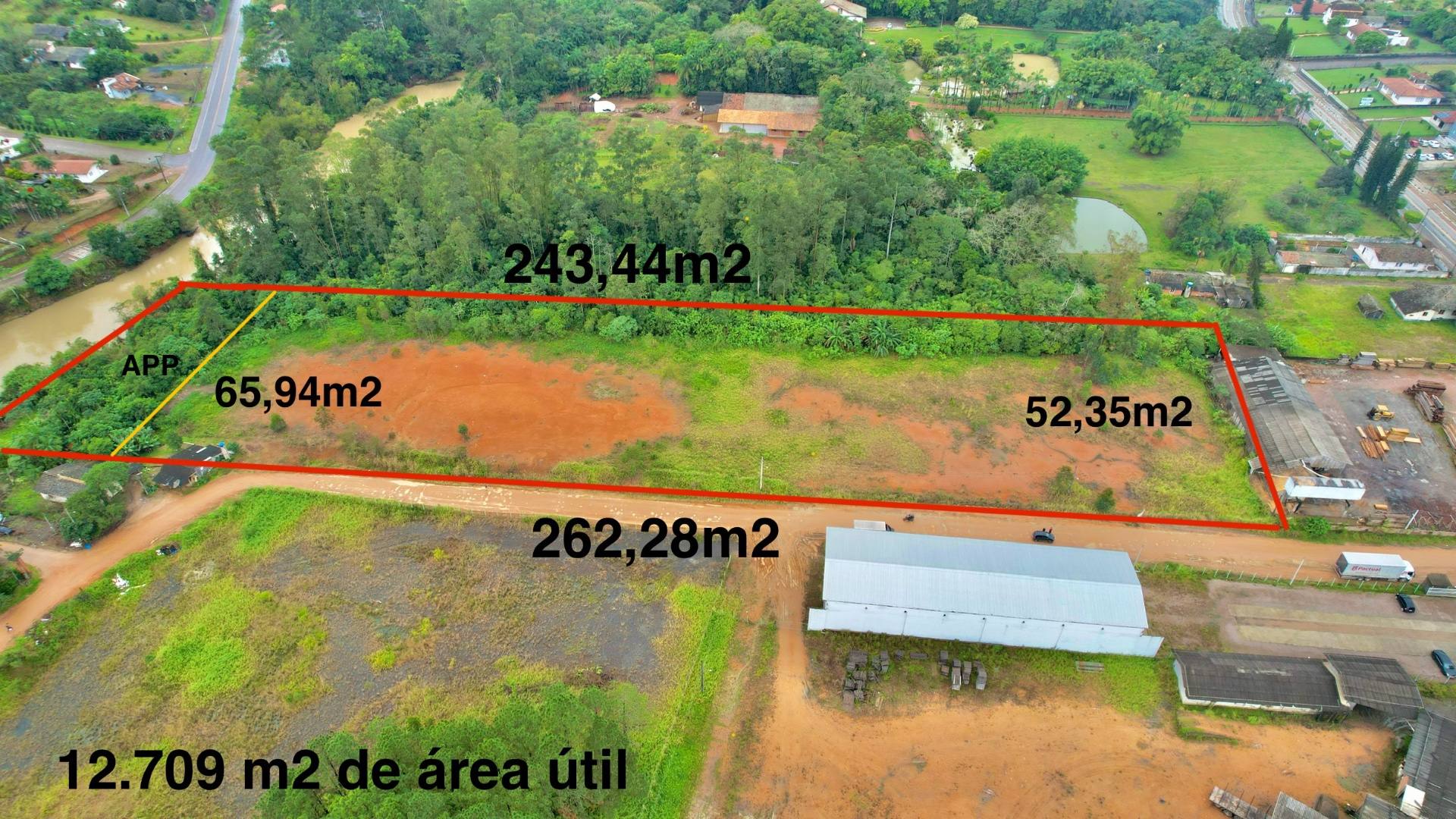 Terreno Industrial/Comercial no Centro de Presidente Getúlio