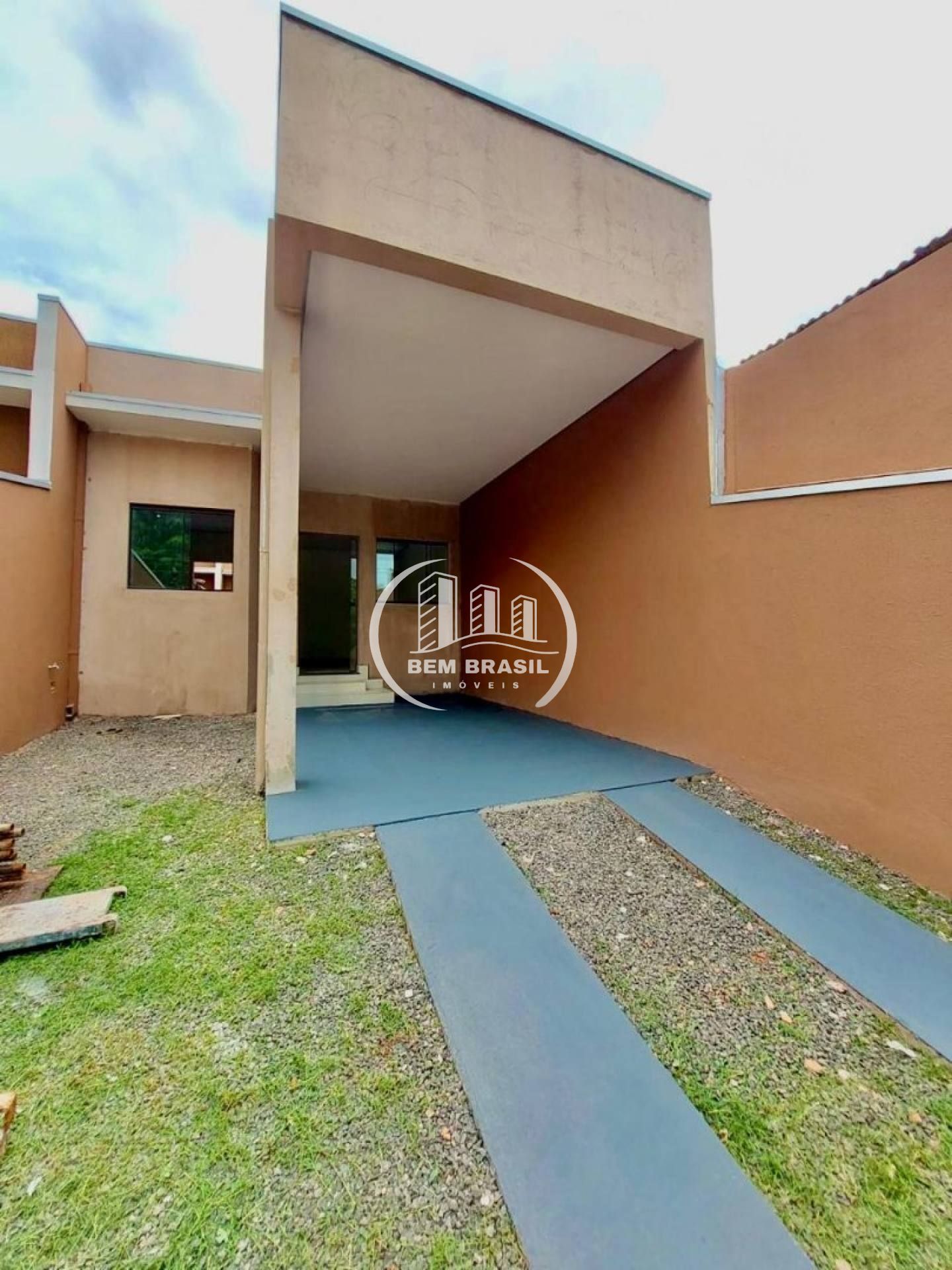 Casa Para Vender com 3 quartos no bairro Jardim Paraíso em Londrina ACEITA PERMUTA EM CURITIBA