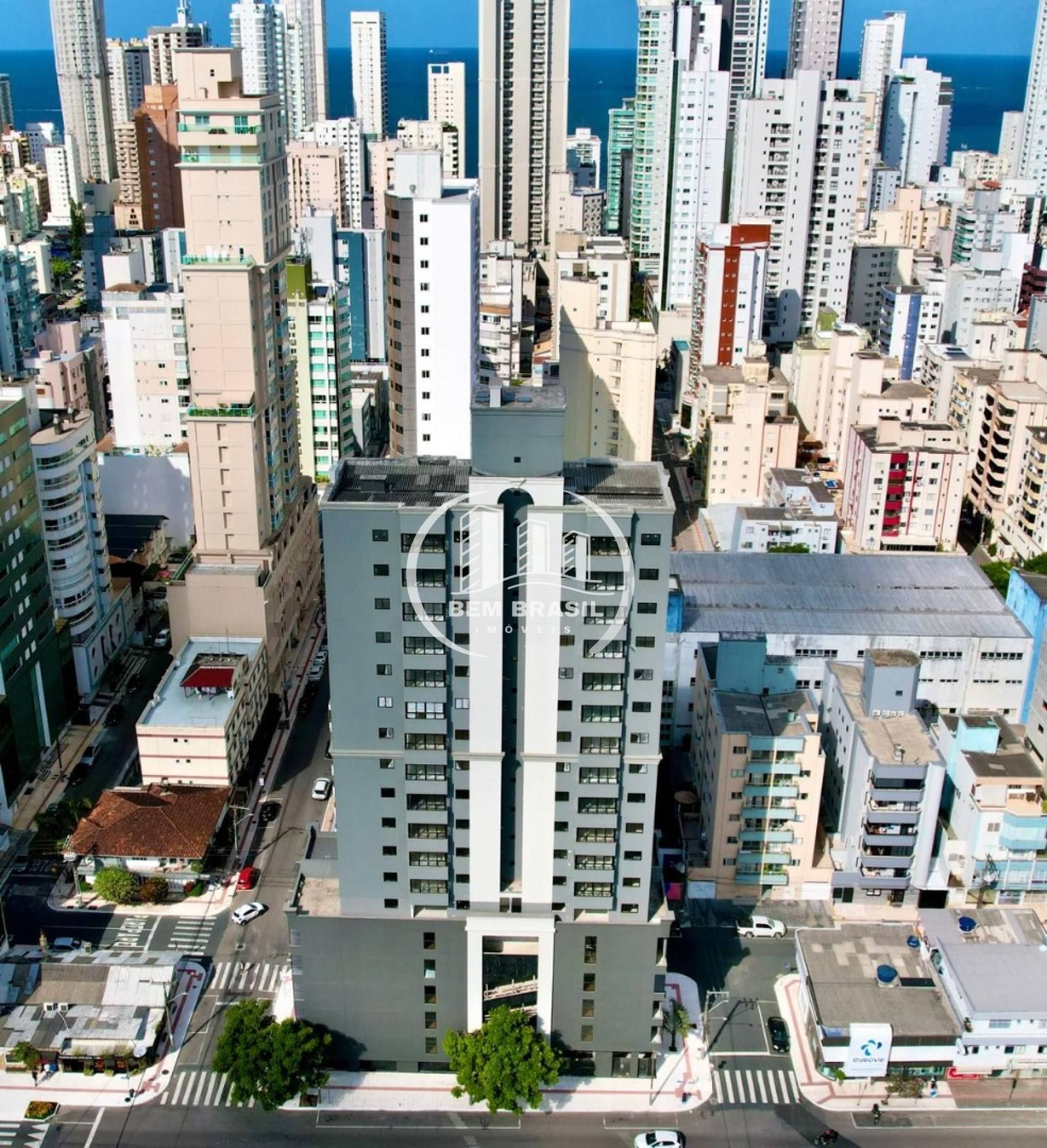 Apartamento Novo Para Vender com 1 quartos no Centro de Balneário Camboriú