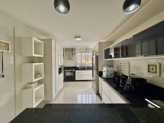 Casa Térrea à Venda no Boa Vista: 5 Quartos, 8 Vagas, 437m² - Aceita Financiamento!