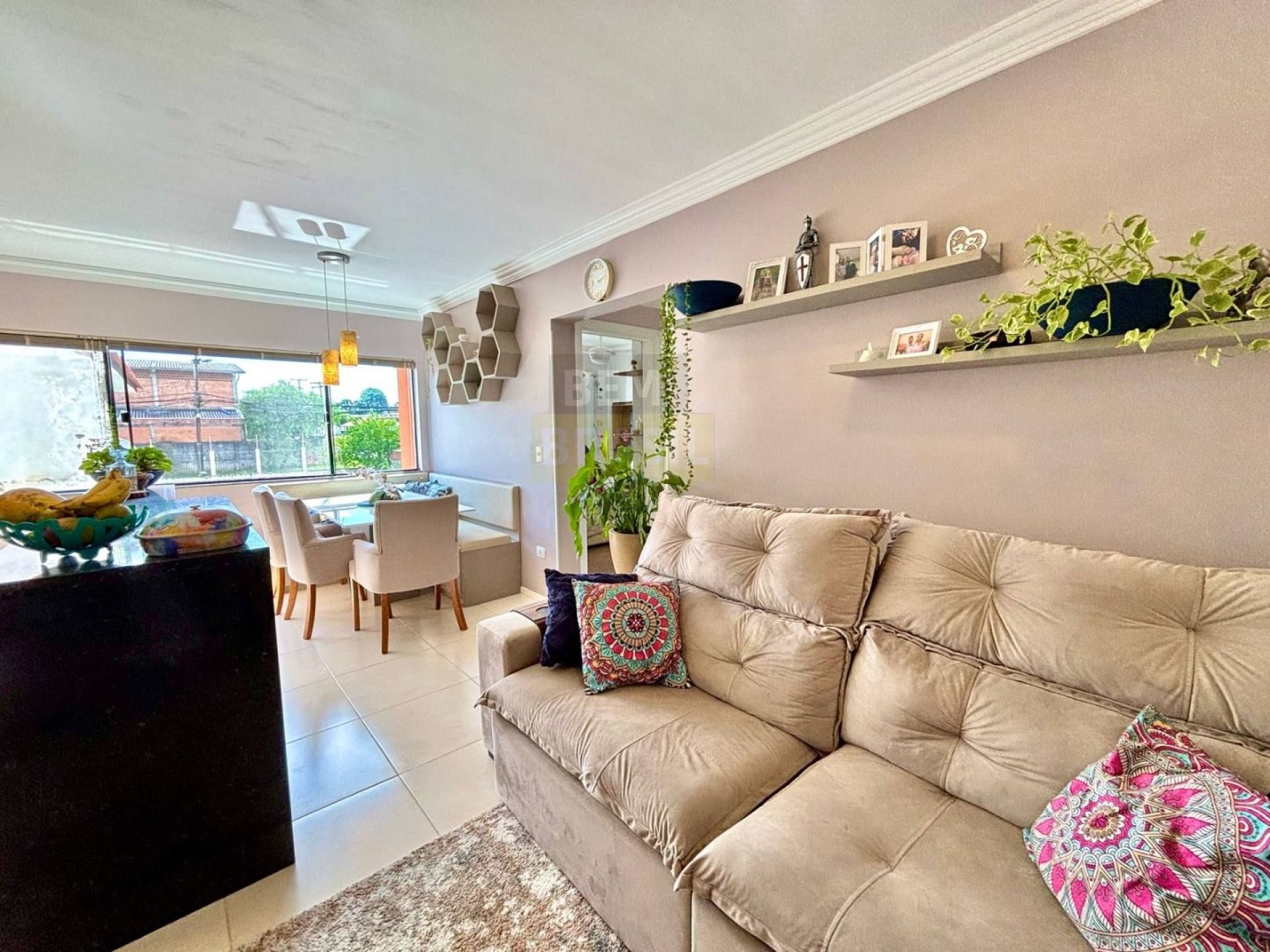 Apartamento 2 Quartos com Móveis Planejados - Vargem Grande, Pinhais - Vaga Exclusiva