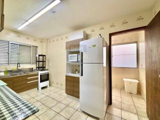Apartamento 3 Dorms (1 Suíte) no Centro de Balneário Camboriú - 3 Vagas - Aceita Permuta