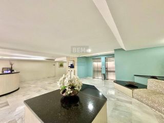 Apartamento 1 Quarto à Venda no Centro de Curitiba - Edifício Nilo Cairo - Andar Alto com Vaga