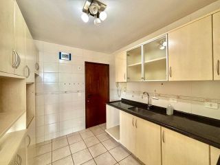 Apartamento 3 Quartos (1 Suíte) - Bacacheri, Curitiba - Varanda e Closet