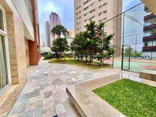 Apartamento Moderno e Mobiliado no Coração do Água Verde - Ed. Magno 2 Quartos (1 Suíte) 2 Vagas