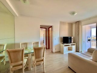Apartamento Moderno e Mobiliado no Coração do Água Verde - Ed. Magno 2 Quartos (1 Suíte) 2 Vagas