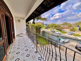 Casa Versátil no Boa Vista: Excelente para Comércio ou Residência com Amplo Terreno e ZR3!