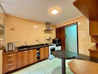 Apartamento com 3 Dormitórios no Mercês, próximo à Praça 29 de Março