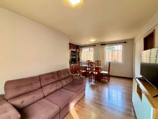 Apartamento com 3 Dormitórios no Mercês, próximo à Praça 29 de Março