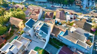 Sobrado a Venda, Condomínio Giardino Ópera: Alto padrão, Vista Ópera de Arame e Conectado à Natureza no São Lourenço - Curitiba/PR